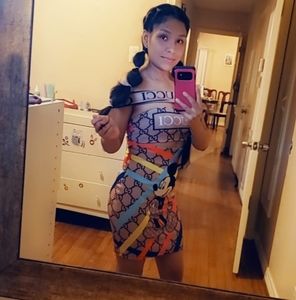 Meet your Posher, Ana